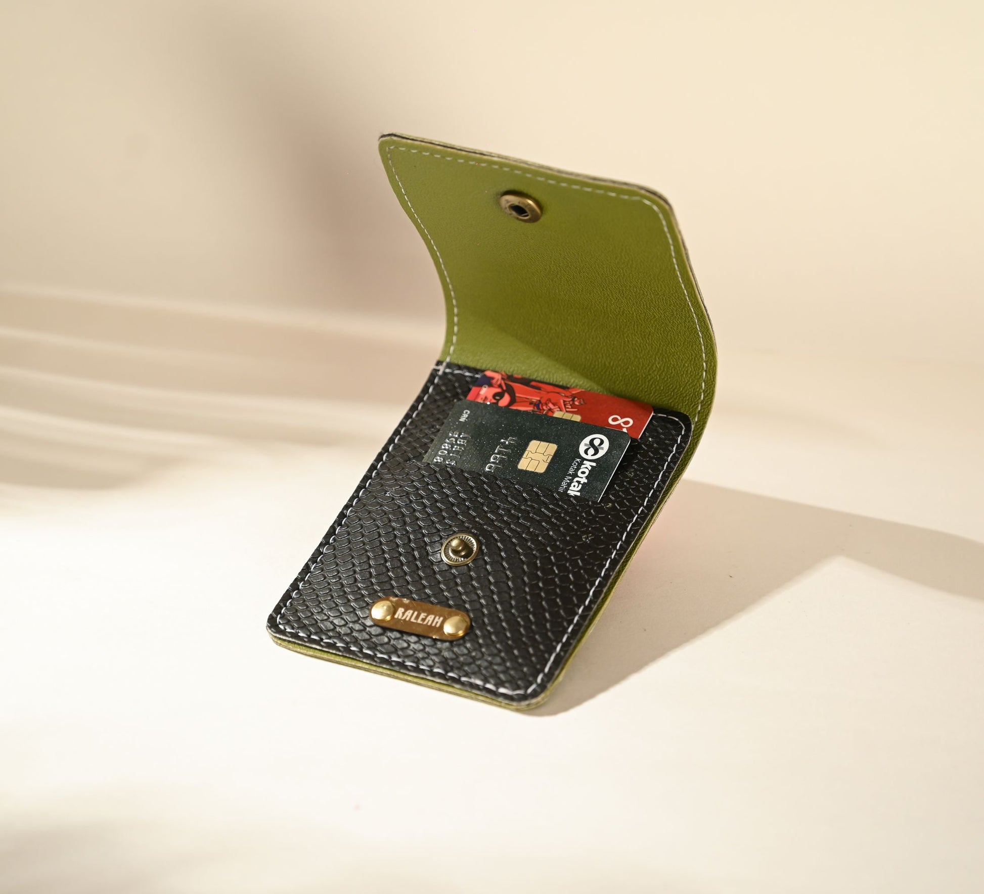 Grape Escape (Unisex)