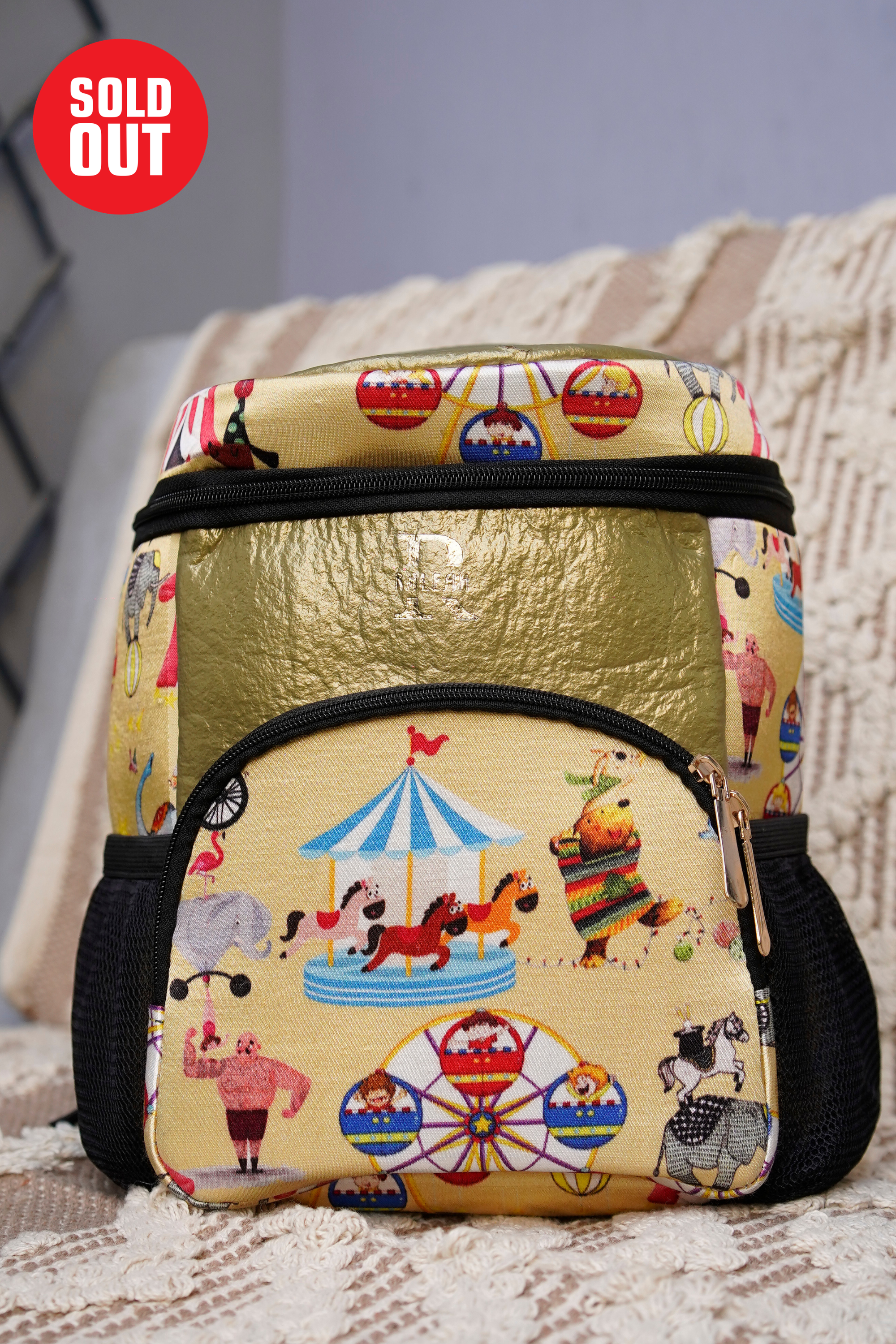THE CIRCUS ODESSY (PASTEL YELLOW COLOR)