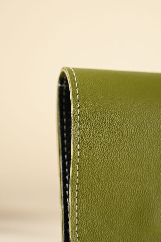 Grape Escape (Unisex)