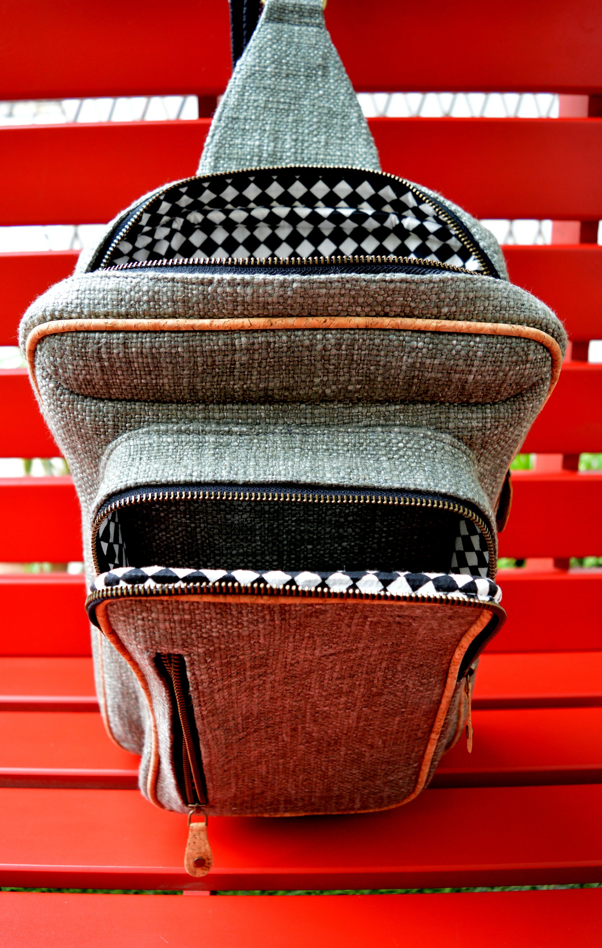 Cork Sardine Grey