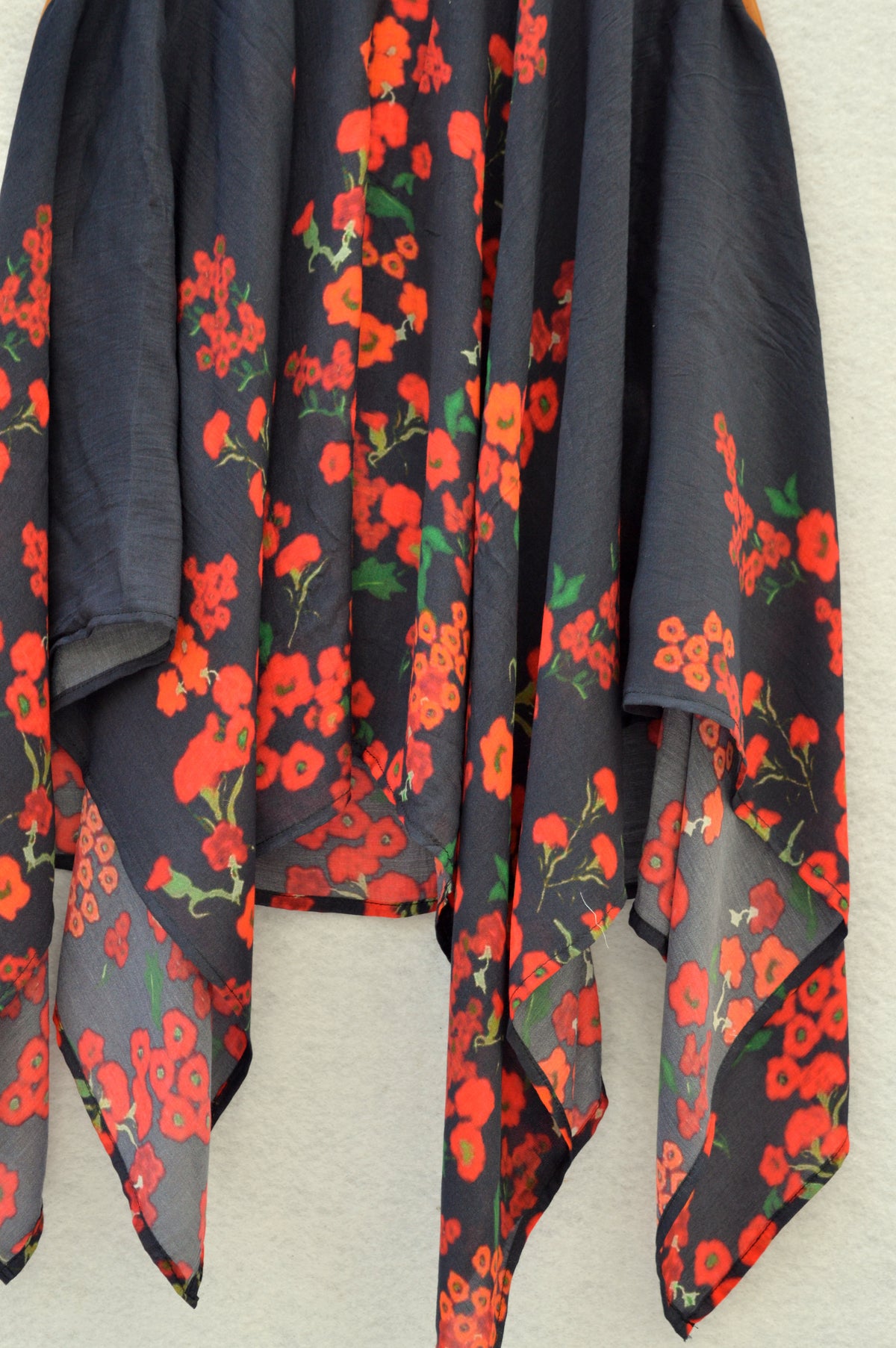 BLACK HIBISCUS