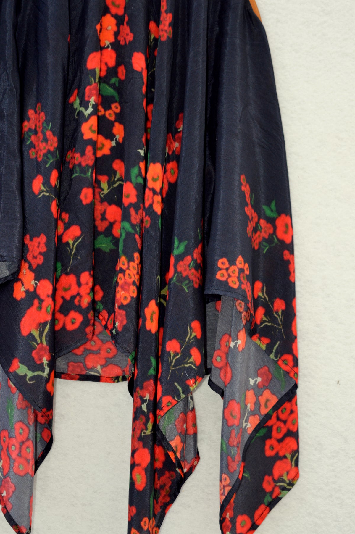 BLACK HIBISCUS