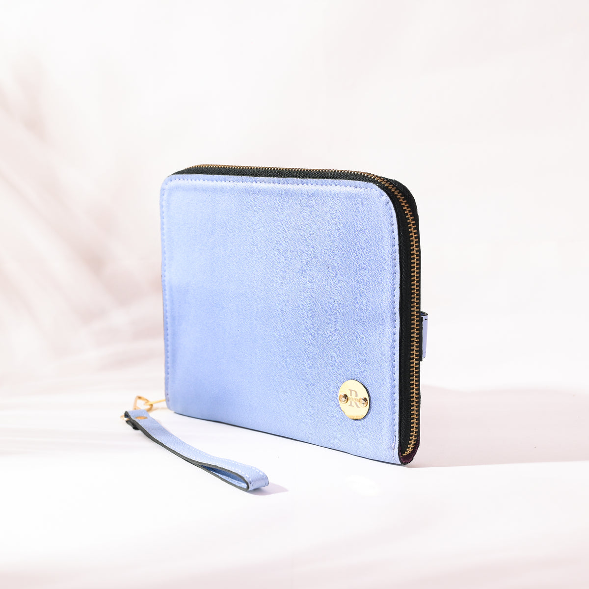 TWILIGHT BLUE