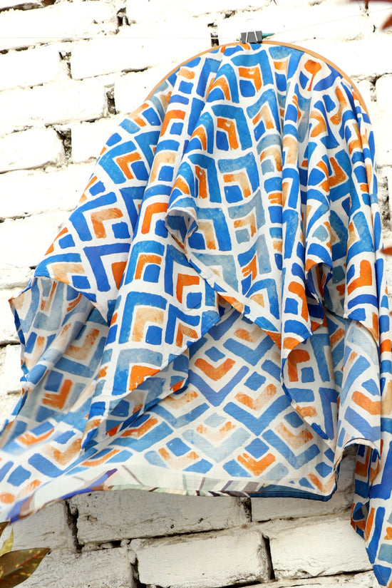 UP & DOWN