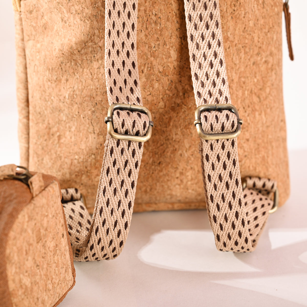 BARK & BLUSH