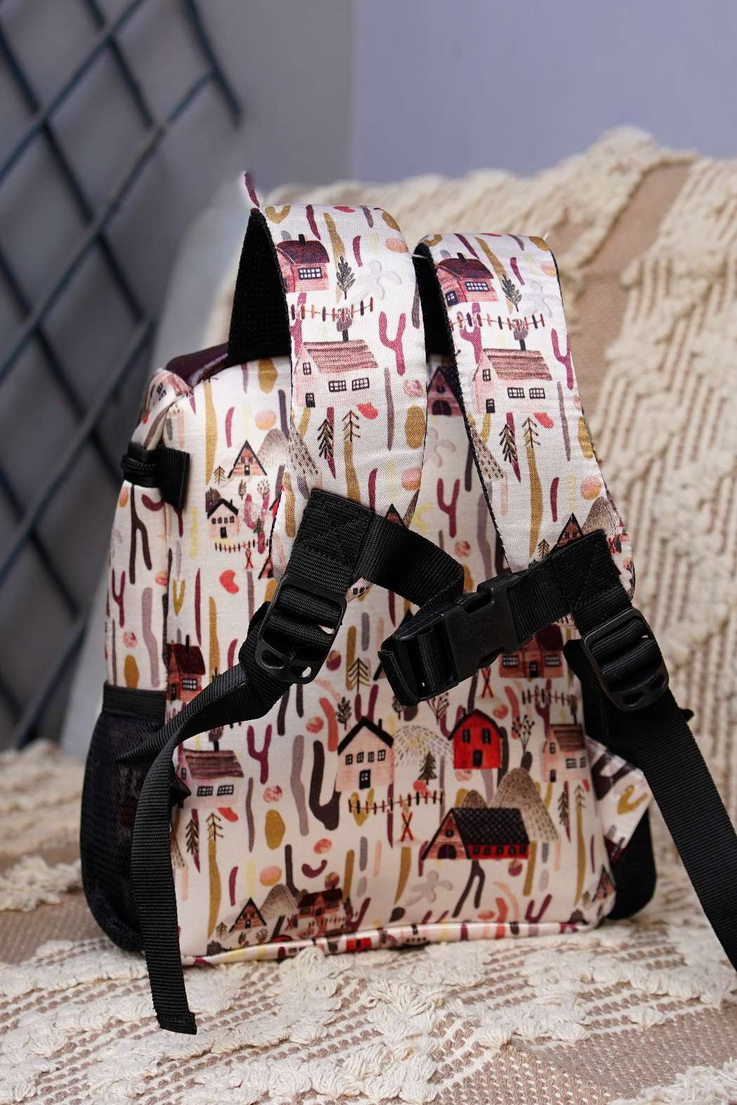 Leaf-Huts & Snowy Houses