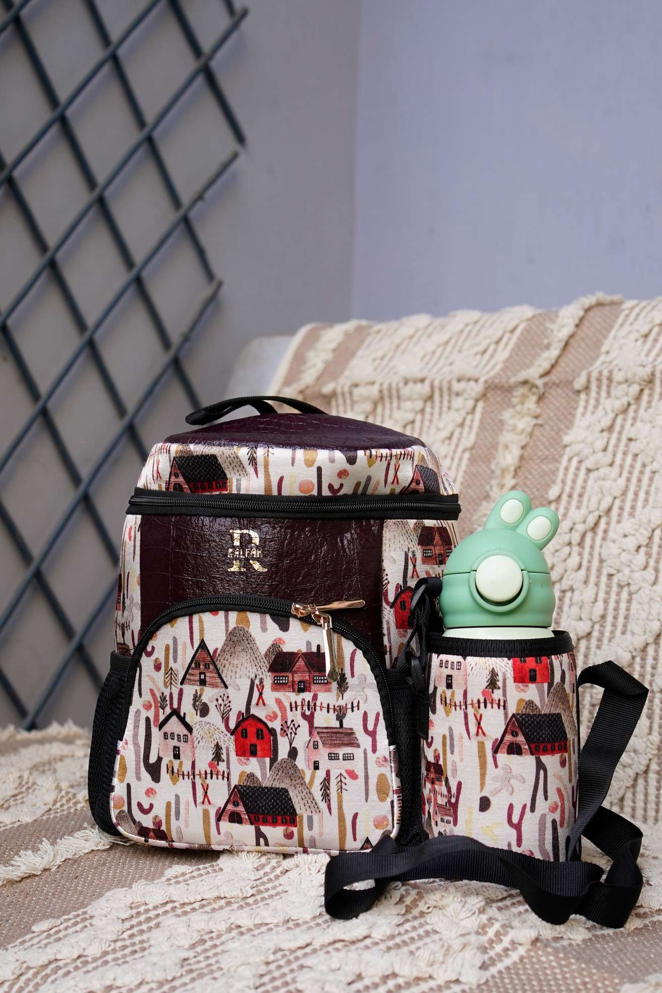 Leaf-Huts & Snowy Houses