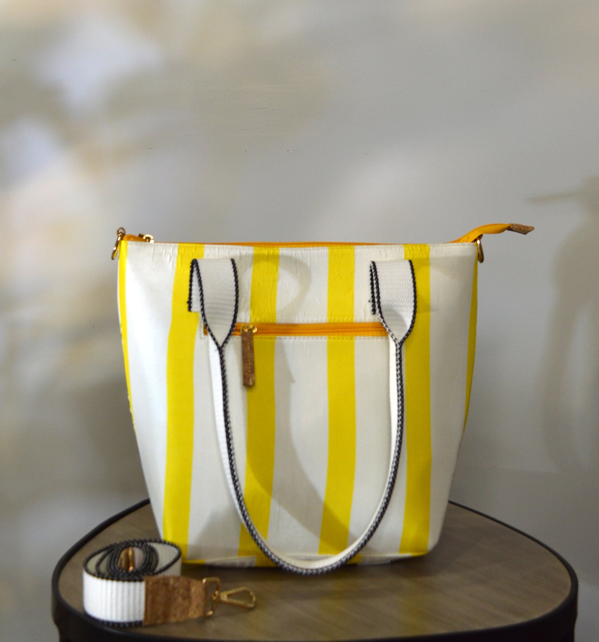 Yellow Strok
