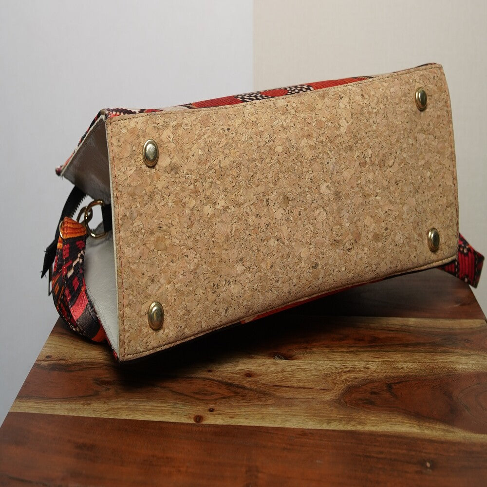 Coral Black