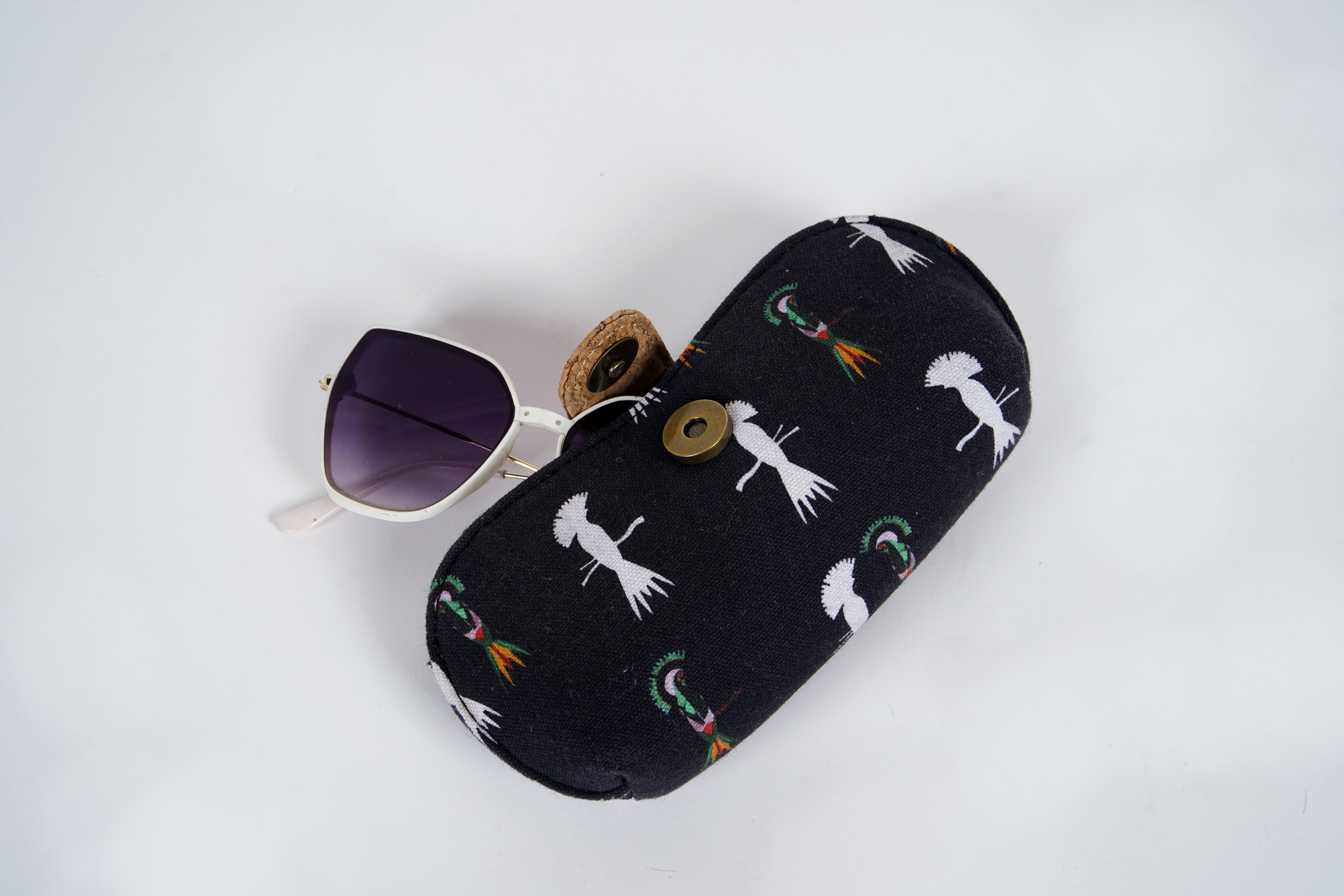 Black Impressions of cukatoo